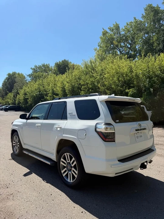 2022 Toyota 4Runner 5th Gen - Image 5 of 18