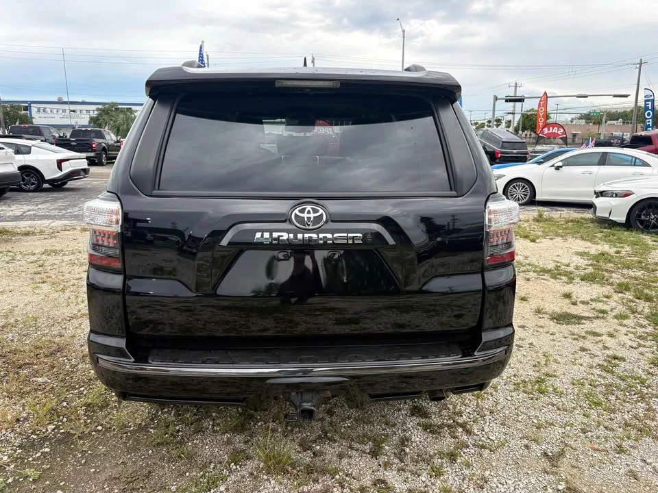 2022 Toyota 4Runner 5th Gen - Image 5 of 11