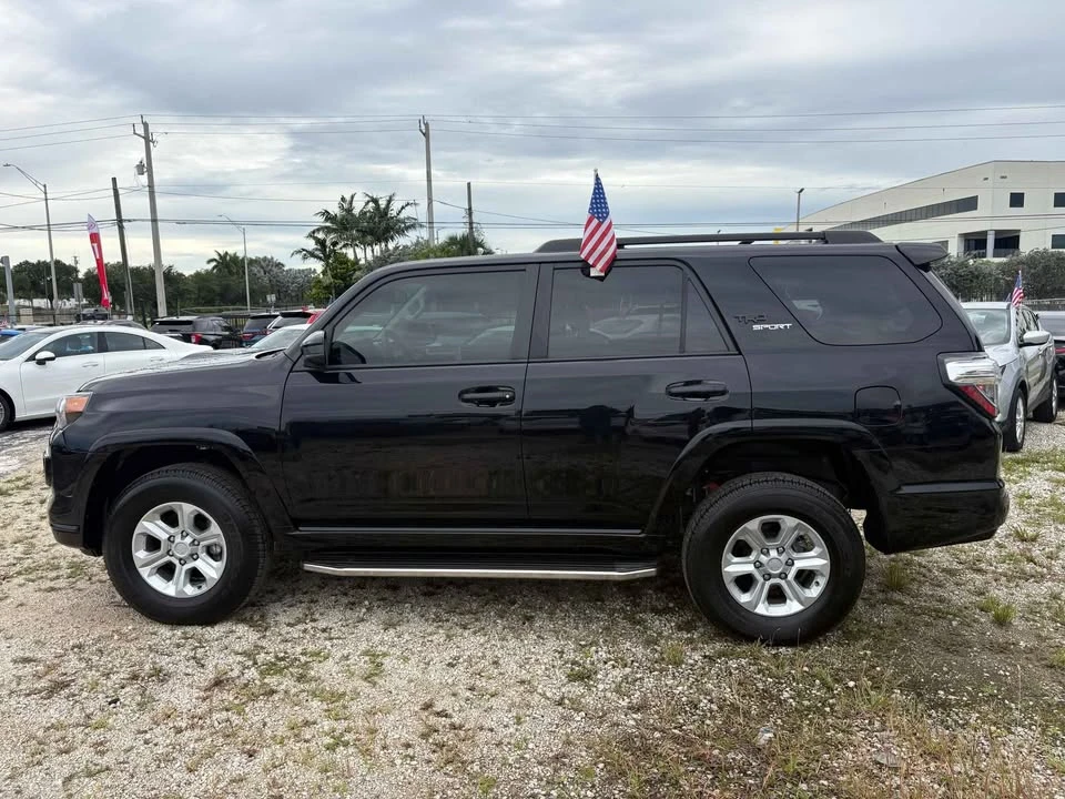 2022 Toyota 4Runner 5th Gen - Image 7 of 11