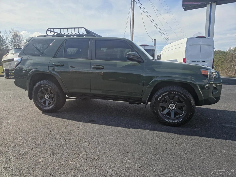 2022 Toyota 4Runner 5th Gen - Image 13 of 21