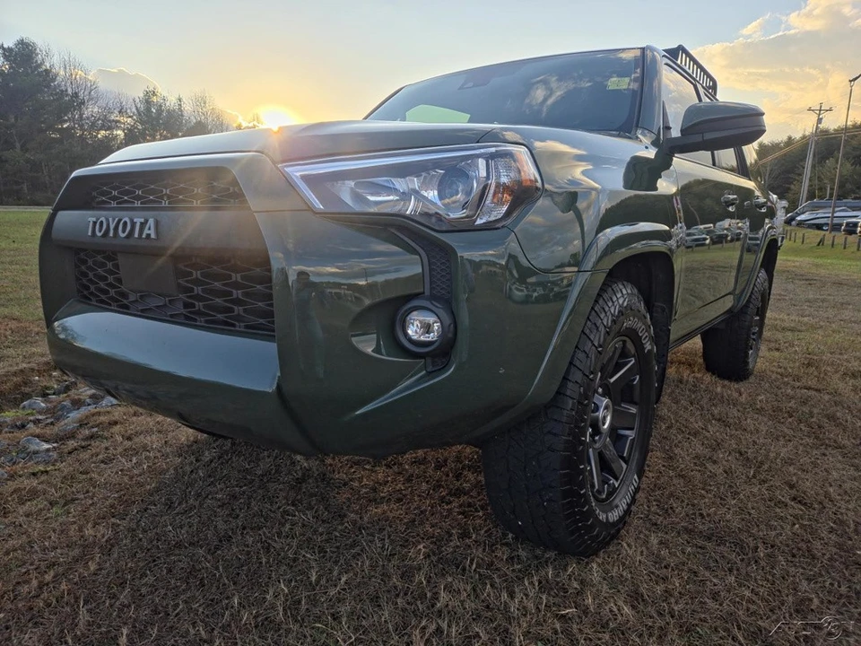 2022 Toyota 4Runner 5th Gen - Image 15 of 21