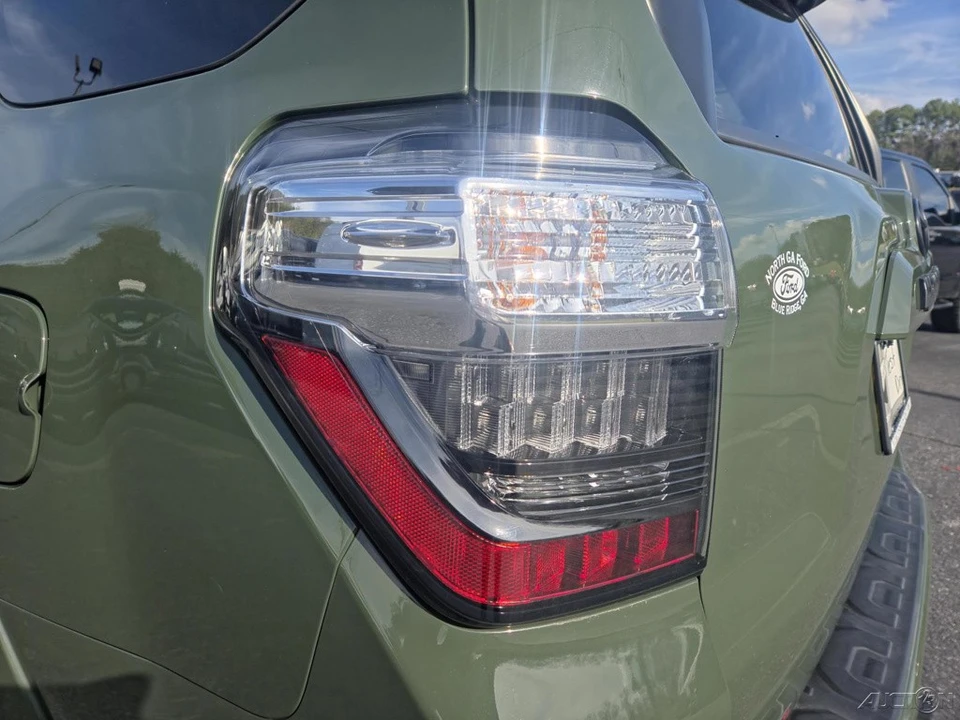 2022 Toyota 4Runner 5th Gen - Image 14 of 21