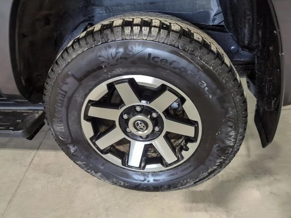 2022 Toyota 4Runner 5th Gen - Image 5 of 19