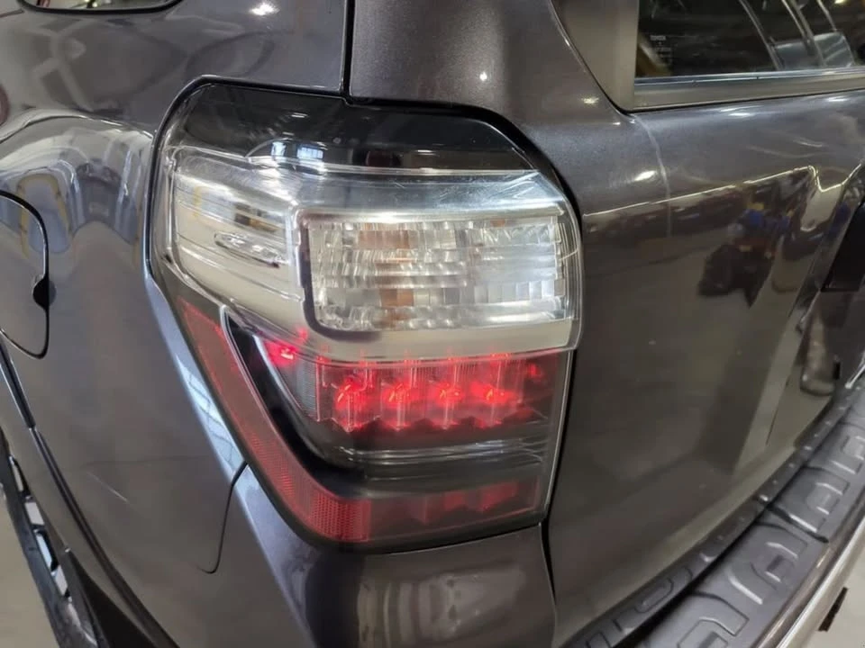 2022 Toyota 4Runner 5th Gen - Image 10 of 19