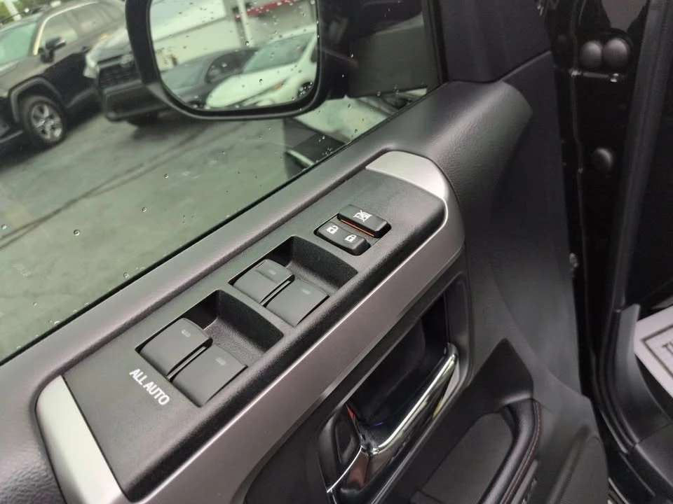 2022 Toyota 4Runner 5th Gen - Image 9 of 20