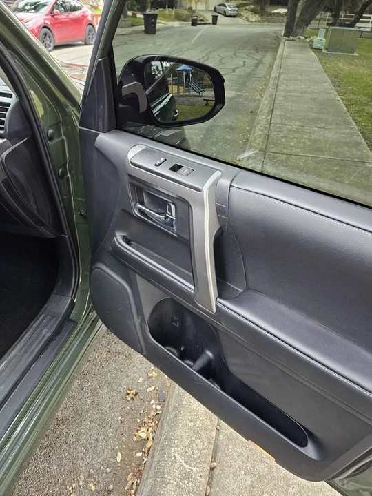 2022 Toyota 4Runner 5th Gen - Image 14 of 17