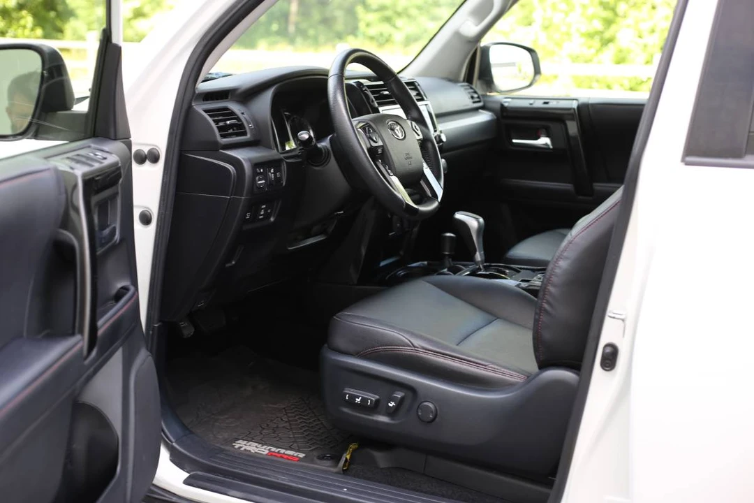 2022 Toyota 4Runner 5th Gen - Image 10 of 24