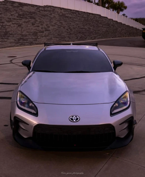 2022 Toyota GR86 2nd Gen - Image 2 of 10