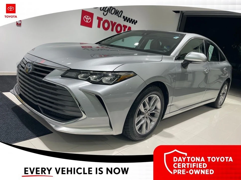 2022 Toyota Avalon 5th Gen - Image 10 of 12