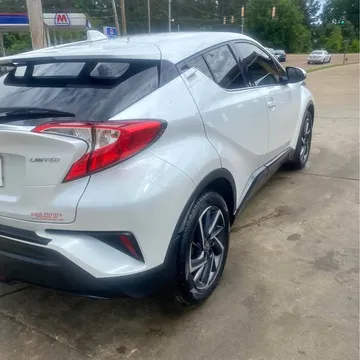 2022 Toyota C-HR Limited