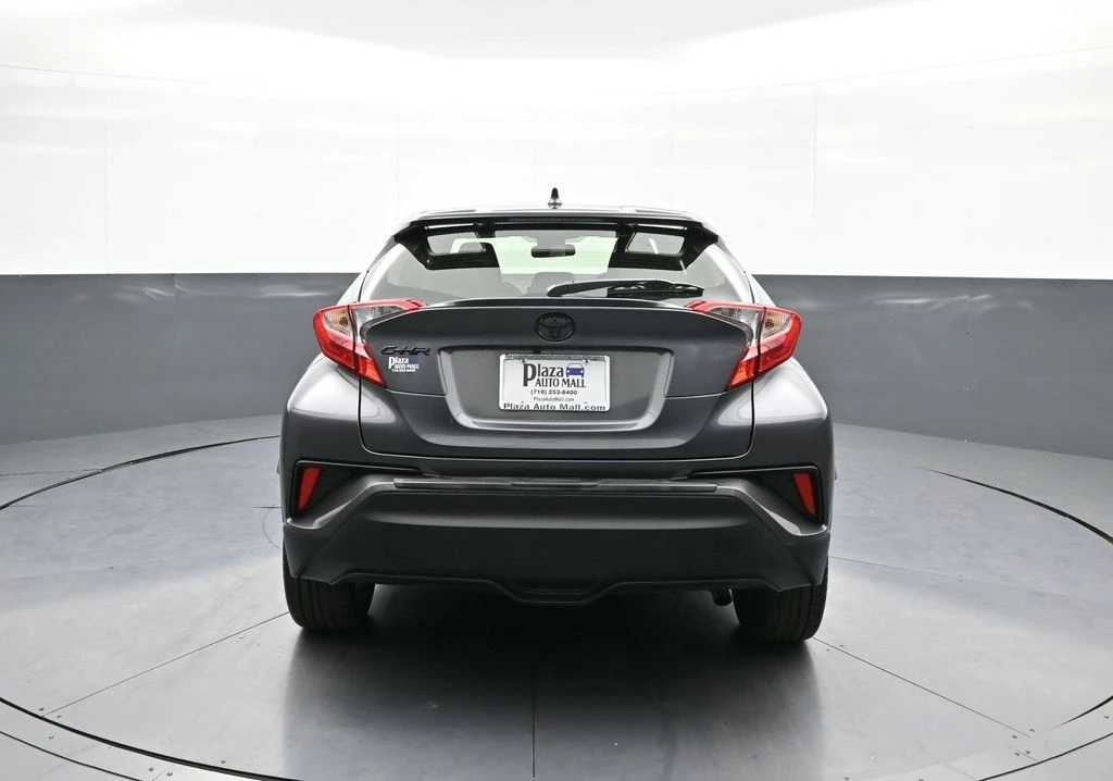 2022 Toyota C-HR - Image 7 of 12
