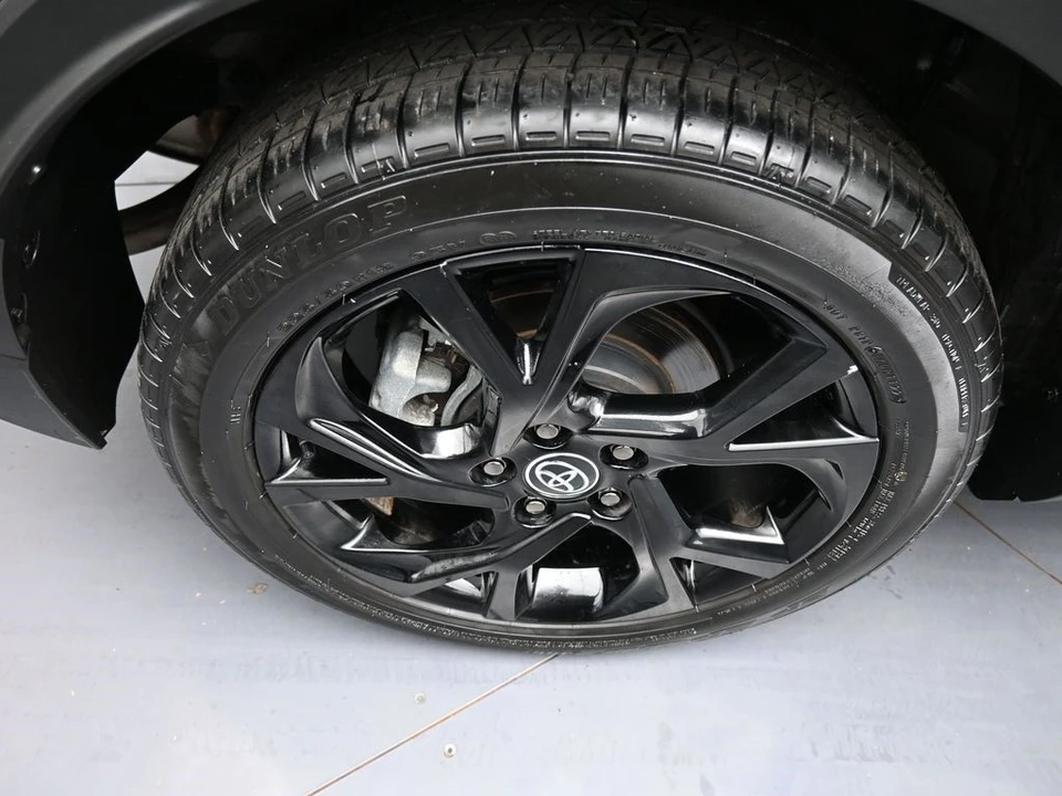 2022 Toyota C-HR - Image 12 of 12