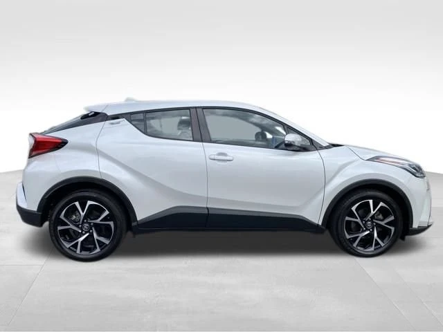 2022 Toyota C-HR - Image 7 of 20
