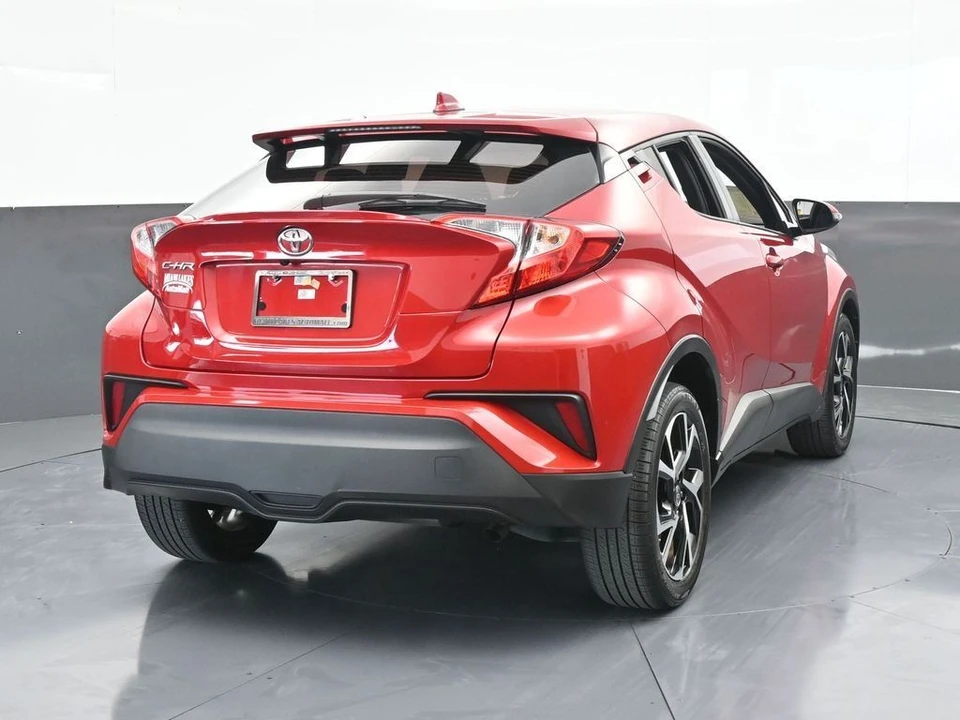 2022 Toyota C-HR - Image 5 of 12