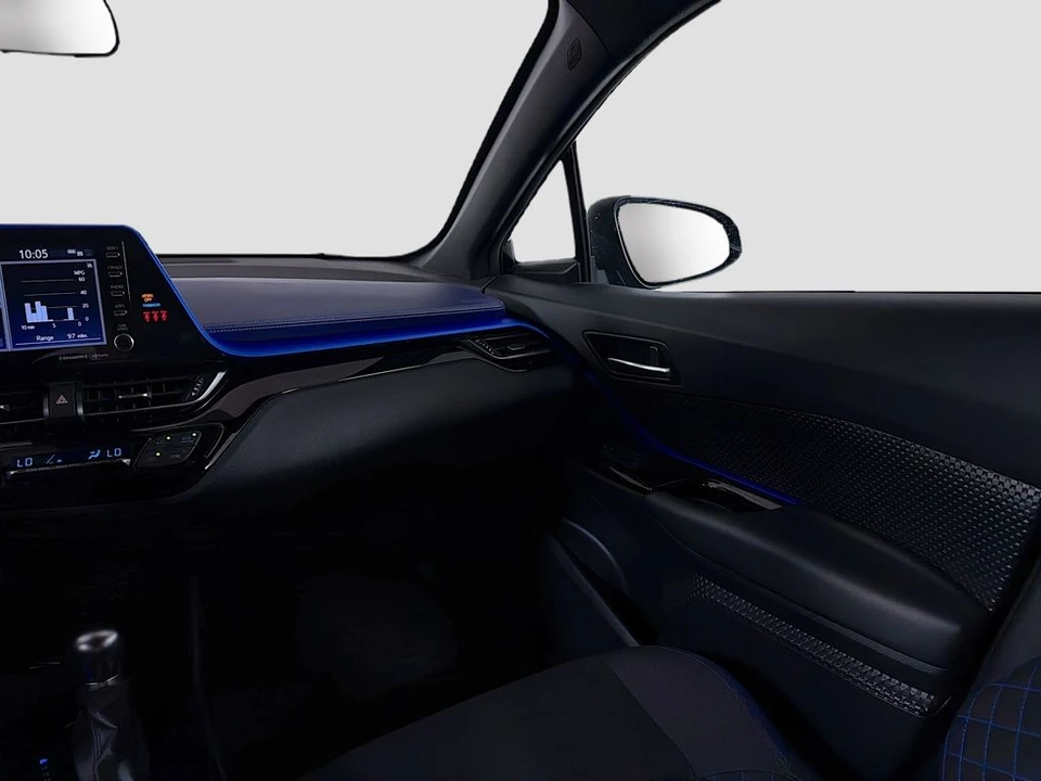 2022 Toyota C-HR - Image 24 of 31