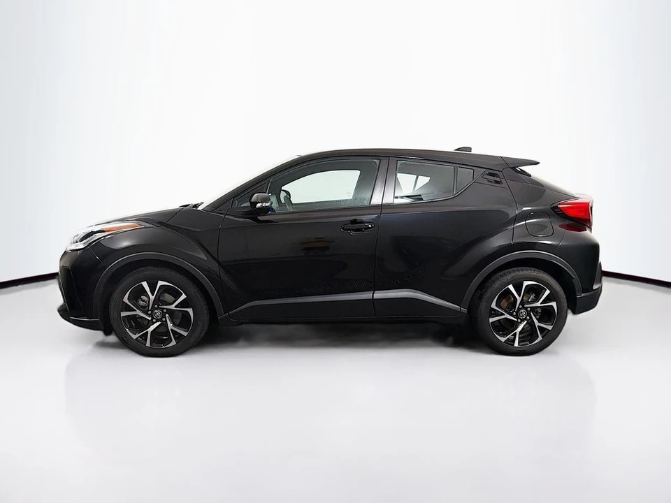 2022 Toyota C-HR - Image 4 of 31