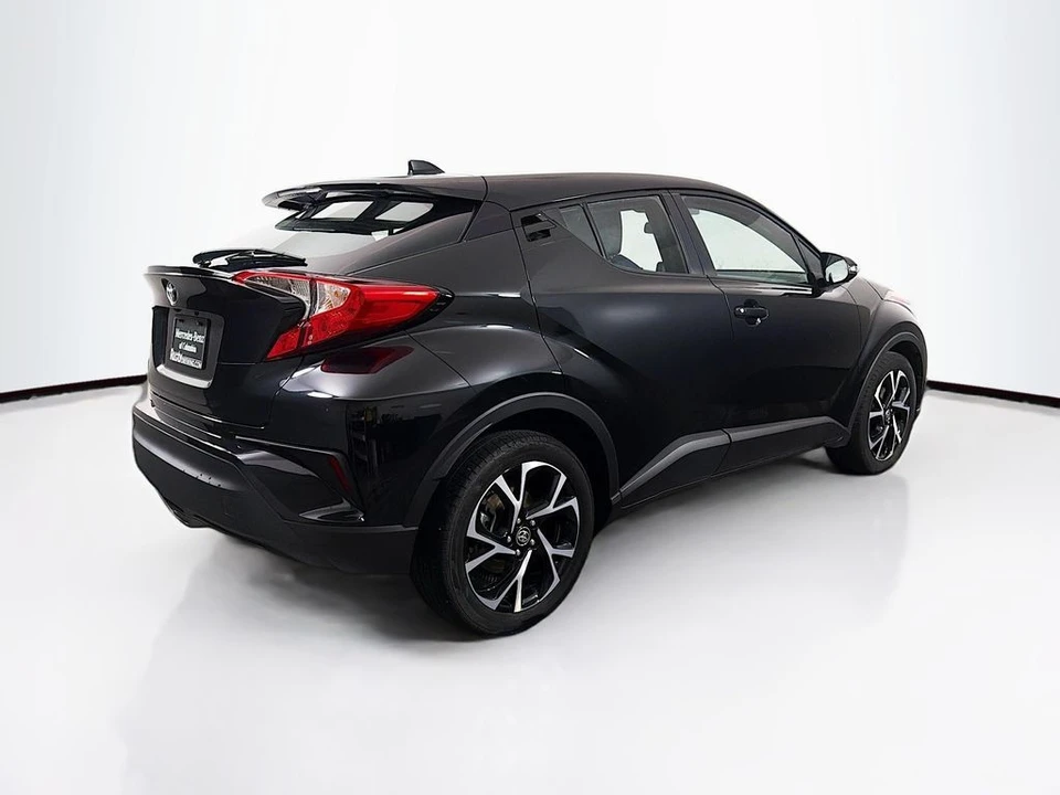 2022 Toyota C-HR - Image 7 of 31