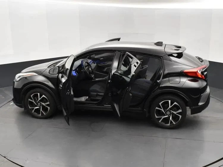 2022 Toyota C-HR - Image 7 of 12