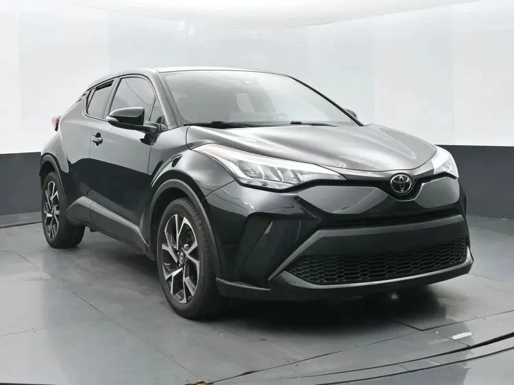 2022 Toyota C-HR - Image 2 of 12