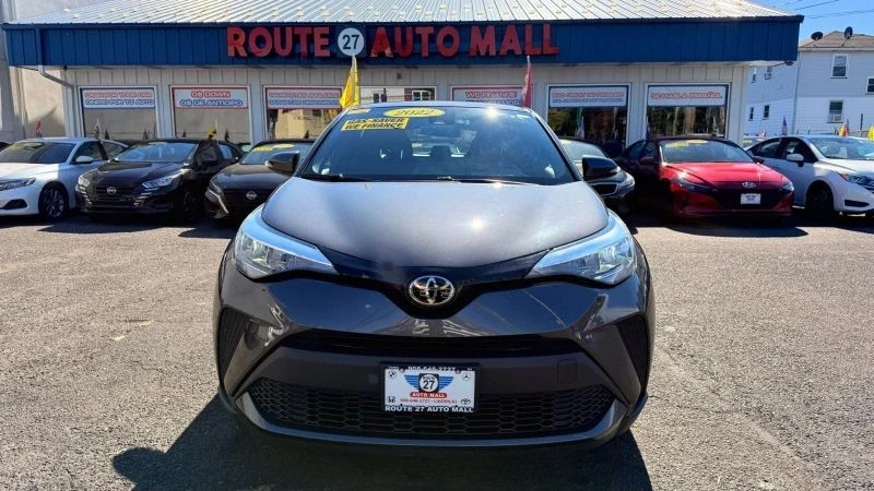 2022 Toyota C-HR - Image 3 of 12