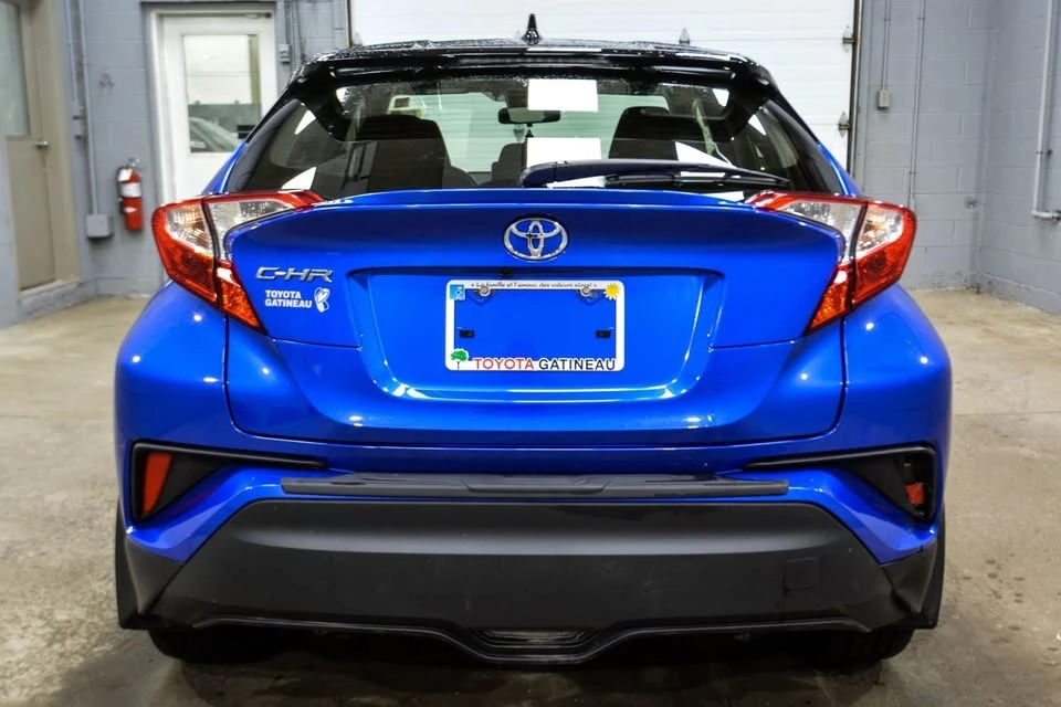 2022 Toyota C-HR - Image 3 of 11