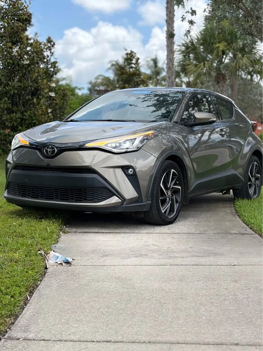 2022 Toyota C-HR - Image 7 of 18