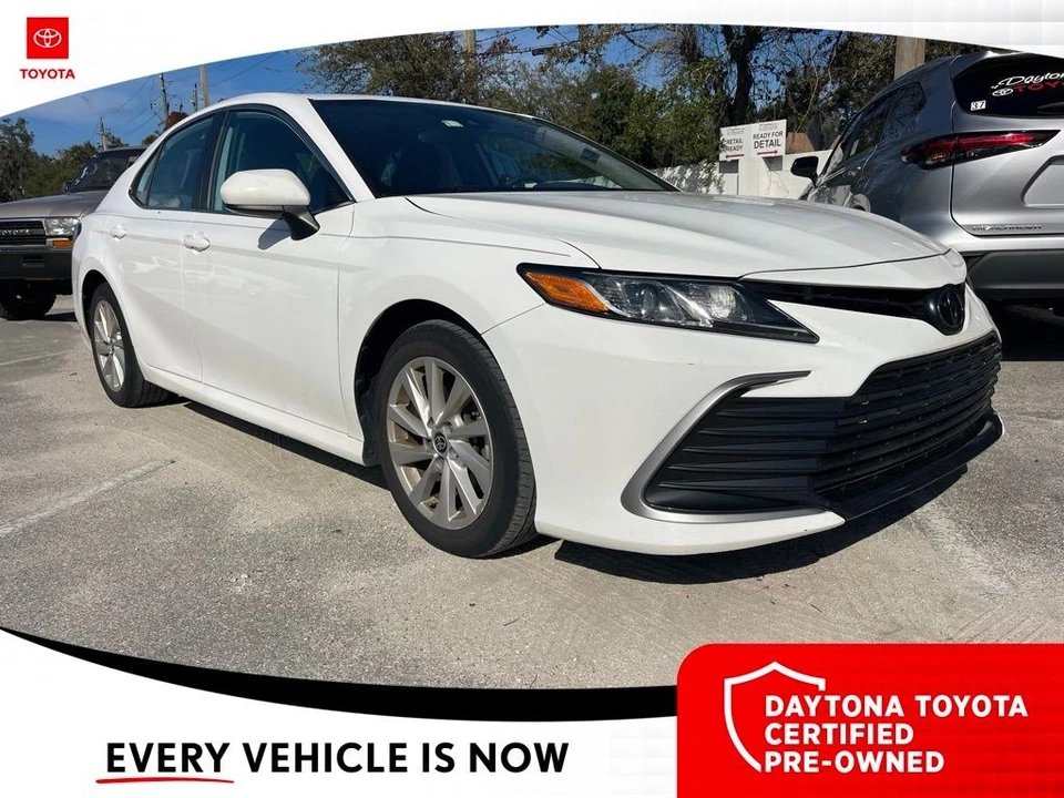 2022 Toyota Camry 8th Gen - Image 8 of 10