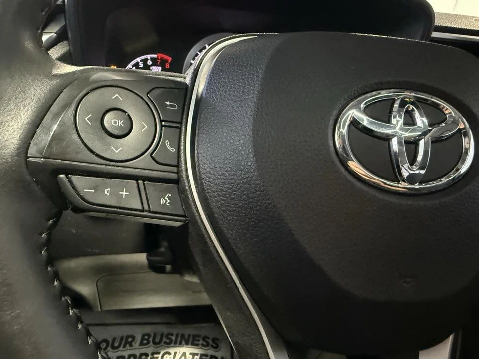 2022 Toyota Corolla Cross - Image 20 of 21