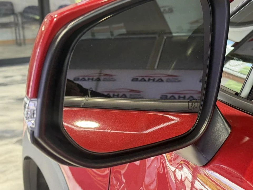 2022 Toyota Corolla Cross - Image 14 of 21