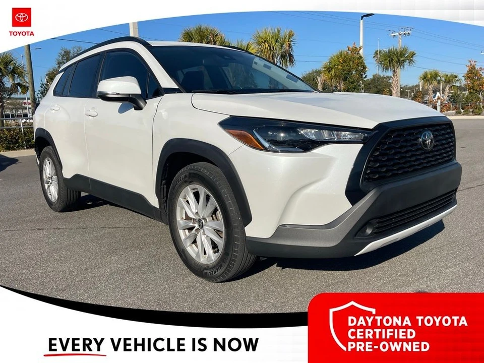 2022 Toyota Corolla Cross - Image 9 of 10