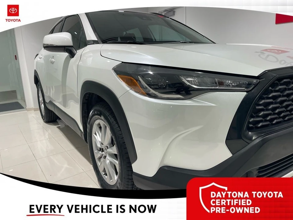 2022 Toyota Corolla Cross - Image 2 of 12