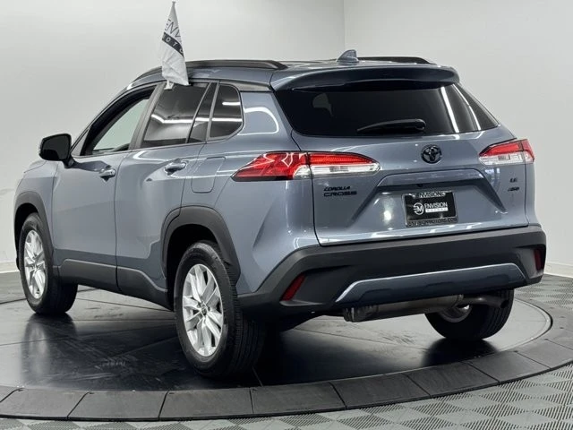 2022 Toyota Corolla Cross - Image 10 of 12