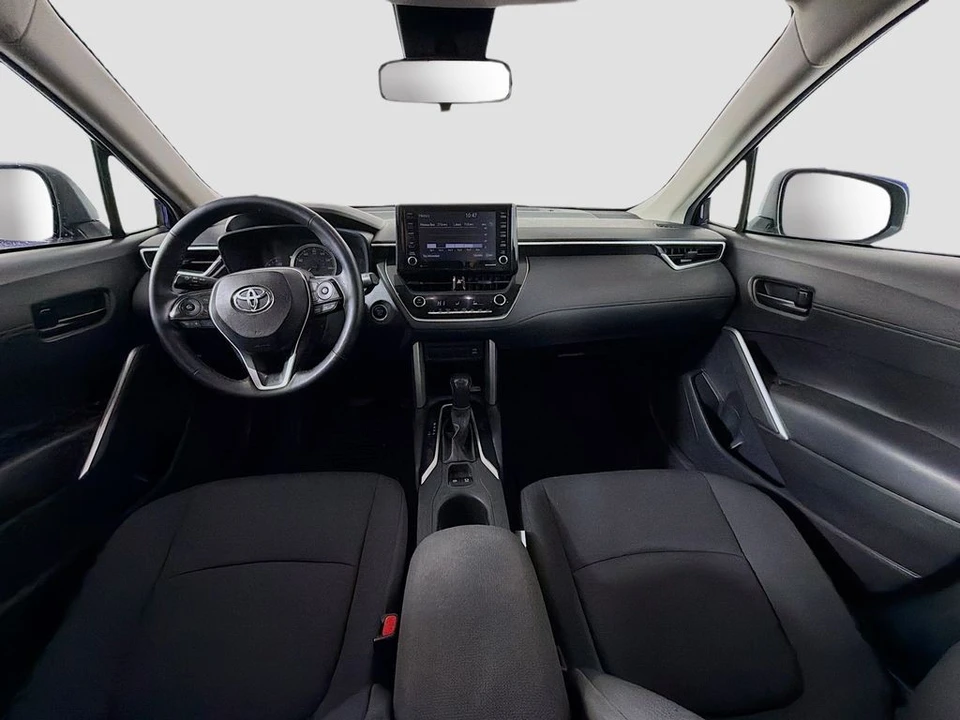 2022 Toyota Corolla Cross - Image 9 of 21