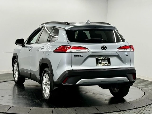 2022 Toyota Corolla Cross - Image 10 of 21