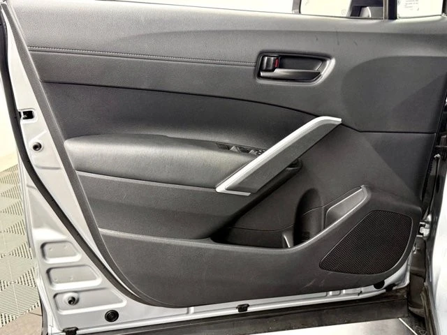 2022 Toyota Corolla Cross - Image 17 of 21