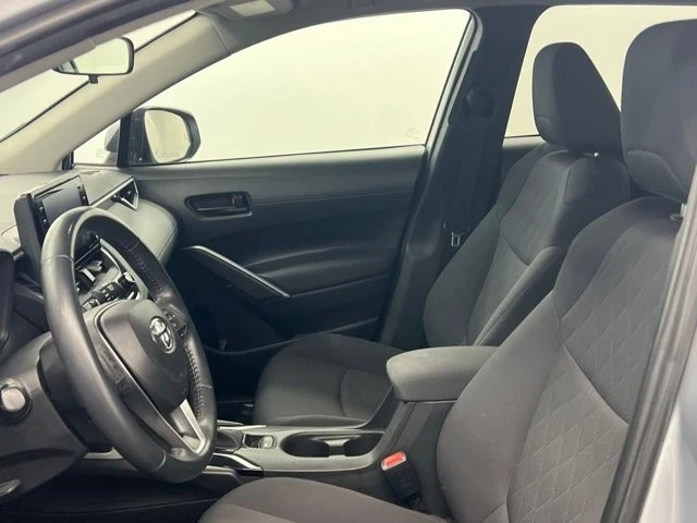 2022 Toyota Corolla Cross - Image 8 of 9