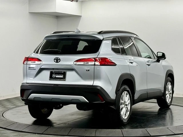 2022 Toyota Corolla Cross - Image 8 of 21