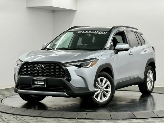 2022 Toyota Corolla Cross - Image 2 of 21