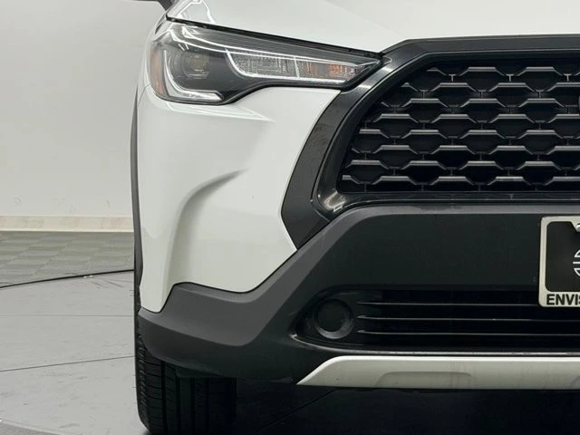 2022 Toyota Corolla Cross - Image 7 of 21