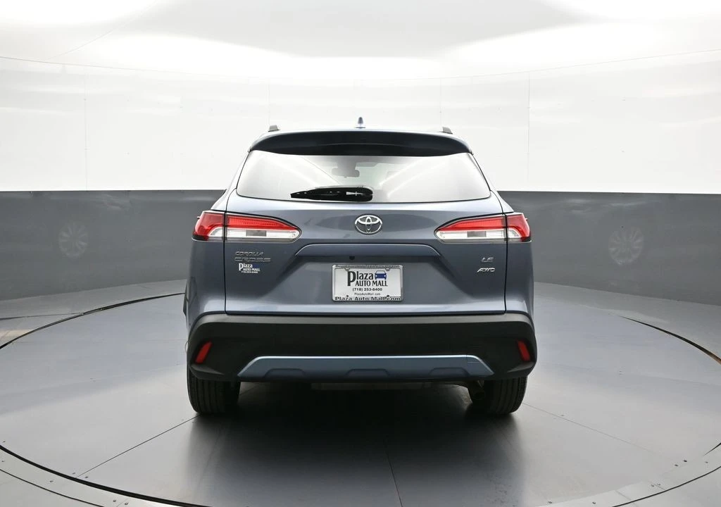 2022 Toyota Corolla Cross - Image 7 of 31