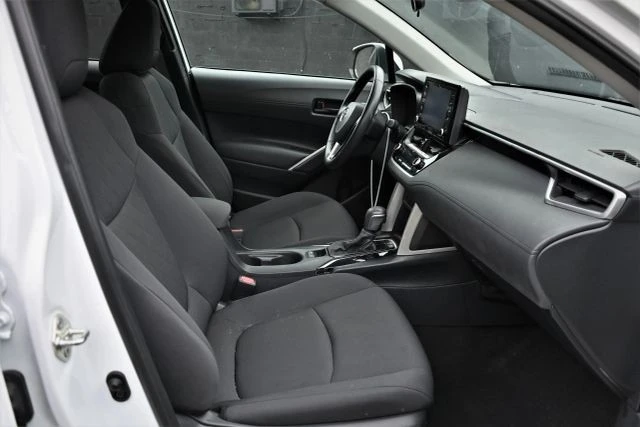 2022 Toyota Corolla Cross - Image 14 of 20