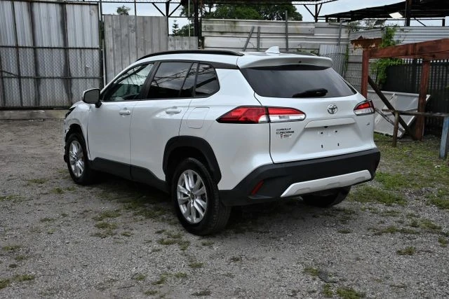 2022 Toyota Corolla Cross - Image 5 of 20