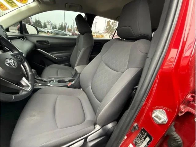 2022 Toyota Corolla Cross - Image 7 of 10
