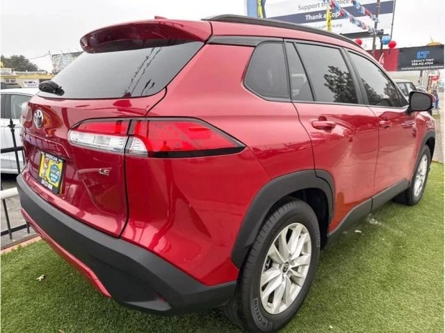 2022 Toyota Corolla Cross - Image 3 of 10
