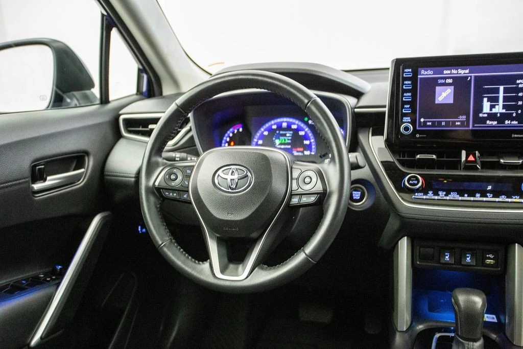 2022 Toyota Corolla Cross - Image 4 of 12