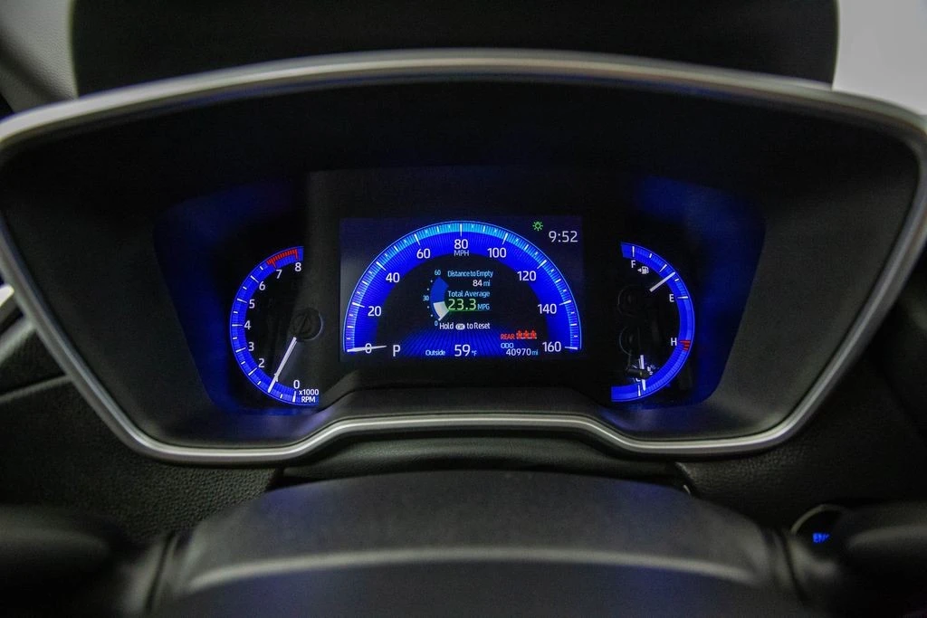 2022 Toyota Corolla Cross - Image 8 of 12
