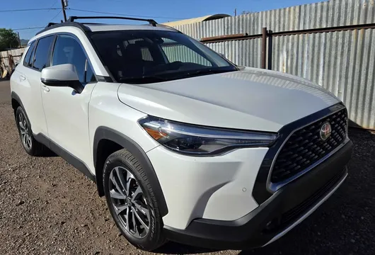 2022 Toyota Corolla Cross - Image 2 of 12