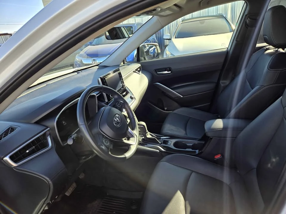 2022 Toyota Corolla Cross - Image 9 of 12