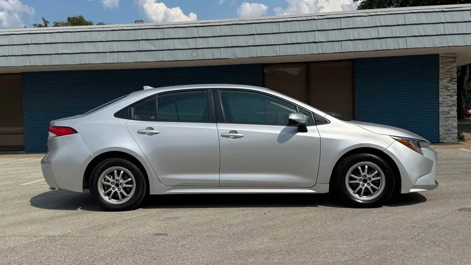 2022 Toyota Corolla 12th Gen - Image 1 of 8