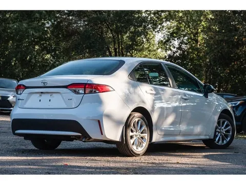 2022 Toyota Corolla 12th Gen - Image 3 of 12